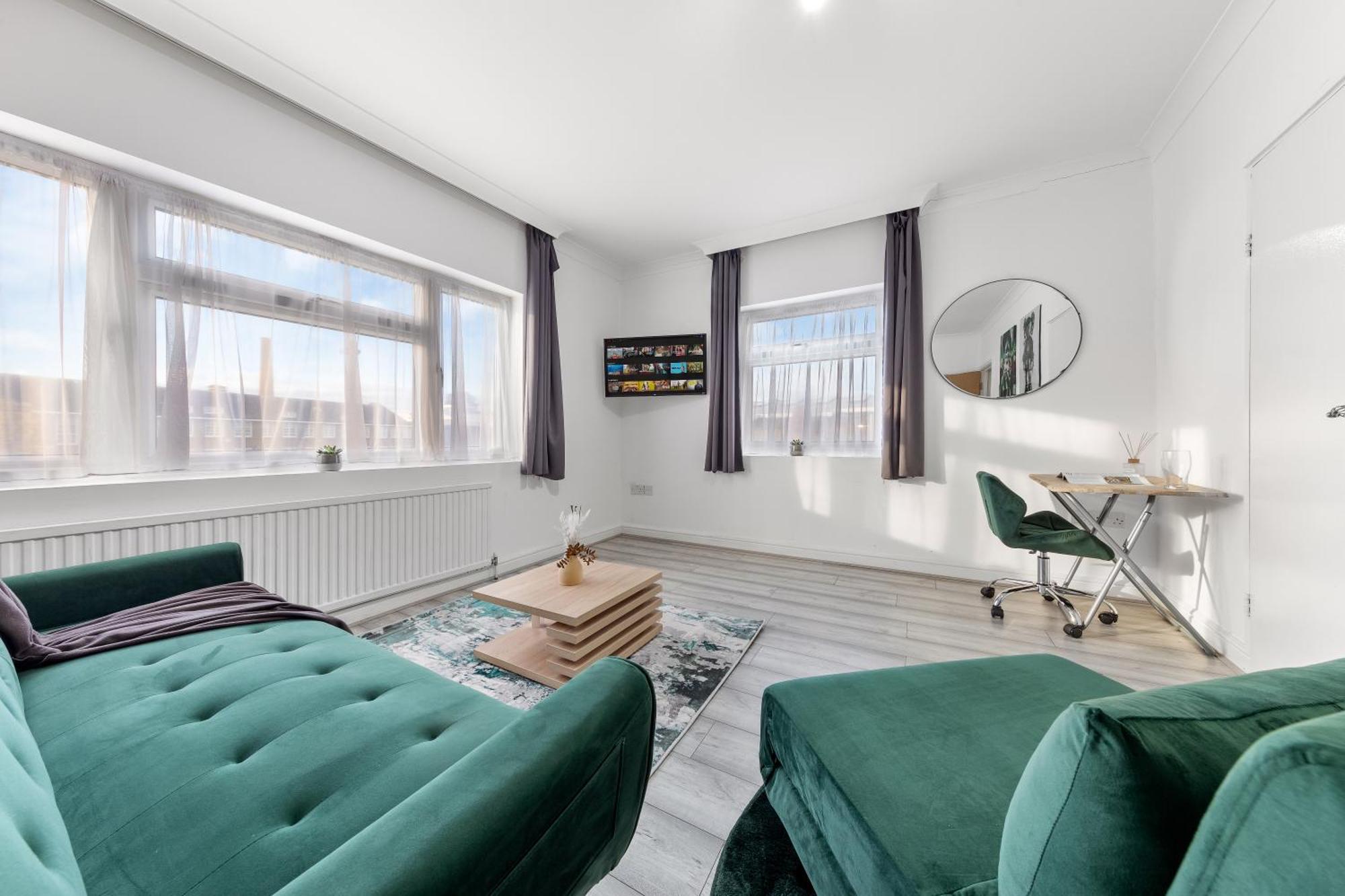 Green Hype - 10 Mins To Stadium - Sleeps 8 Londyn Zewnętrze zdjęcie