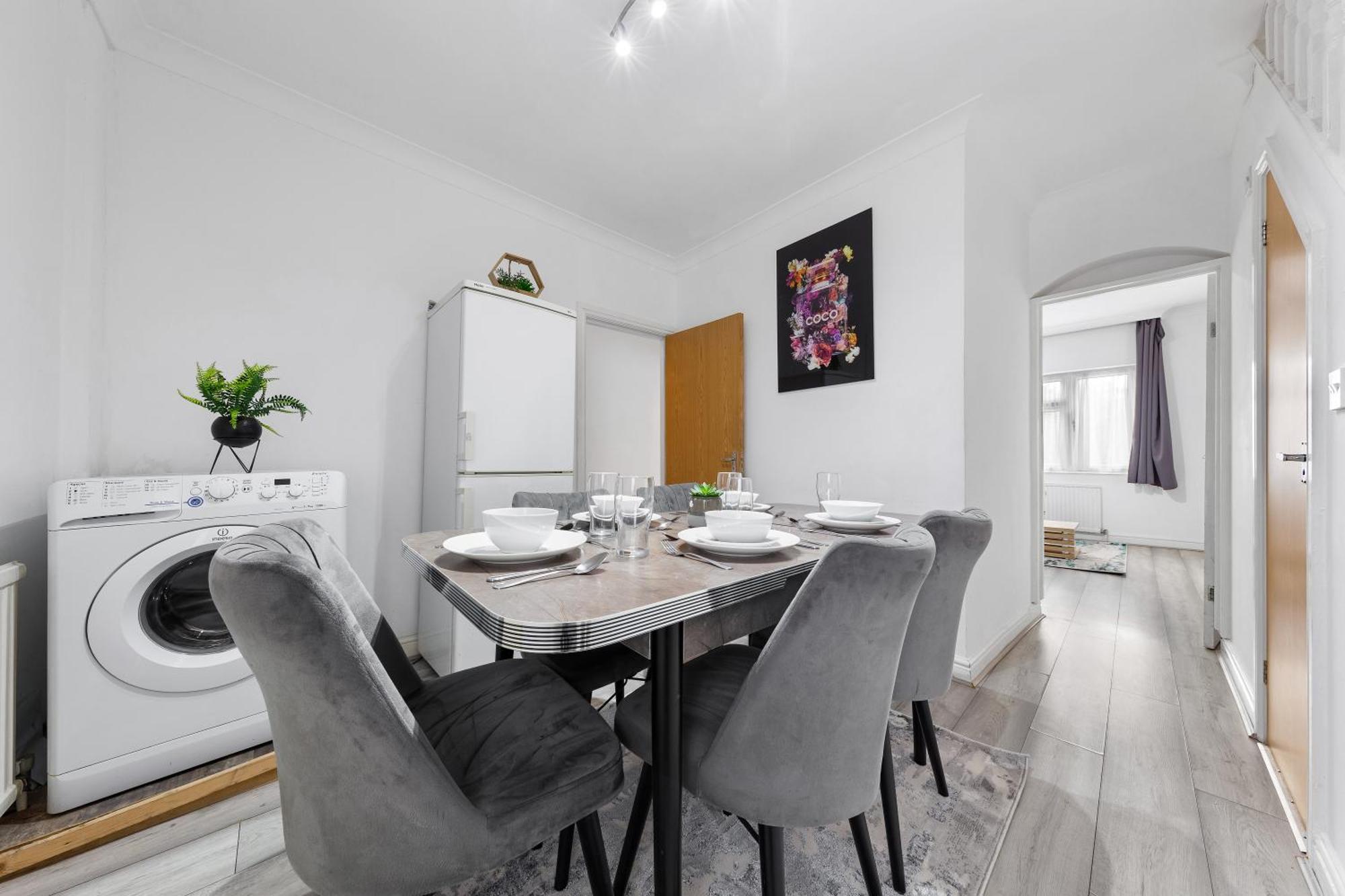 Green Hype - 10 Mins To Stadium - Sleeps 8 Londyn Zewnętrze zdjęcie