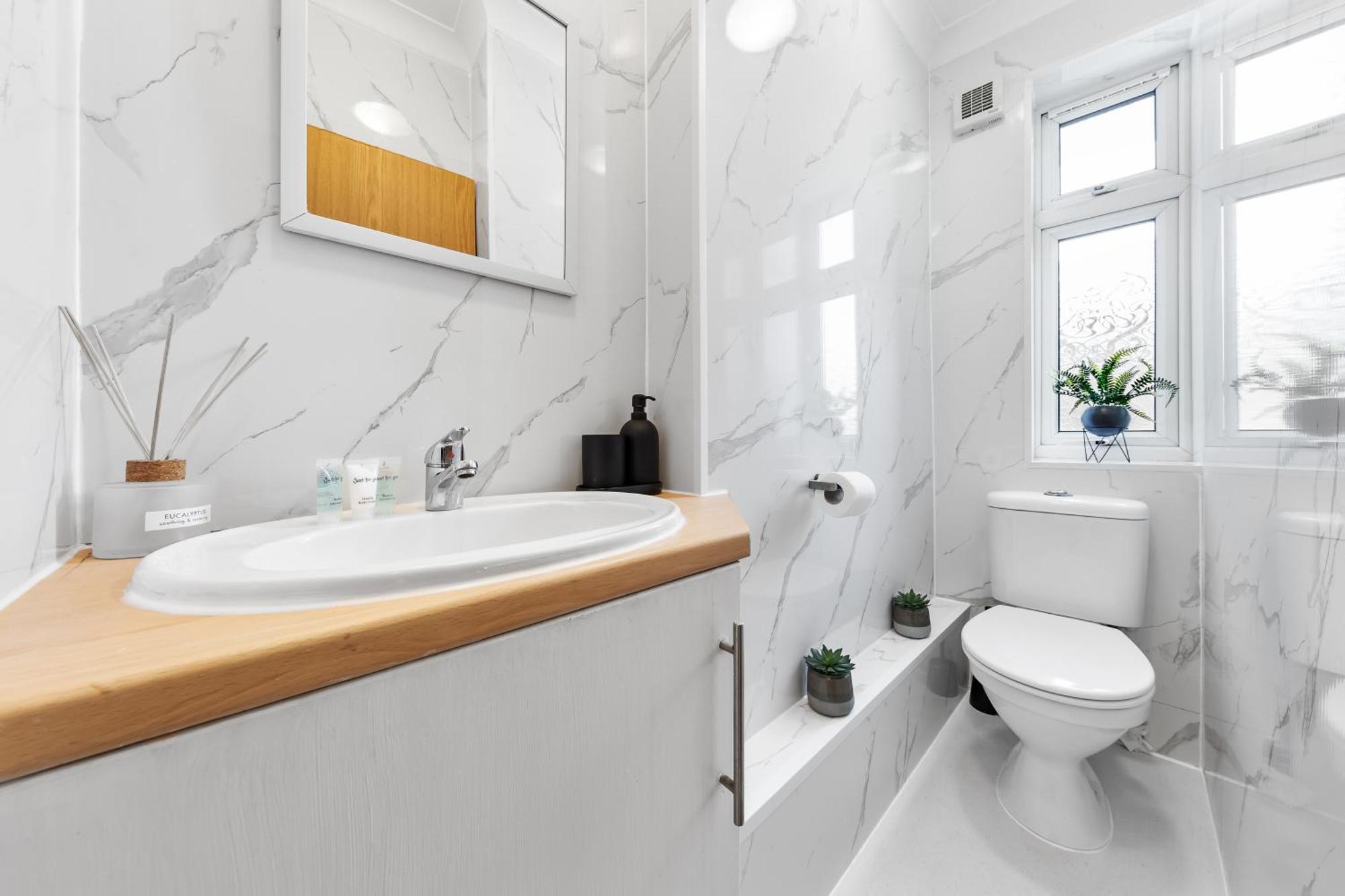 Green Hype - 10 Mins To Stadium - Sleeps 8 Londyn Zewnętrze zdjęcie